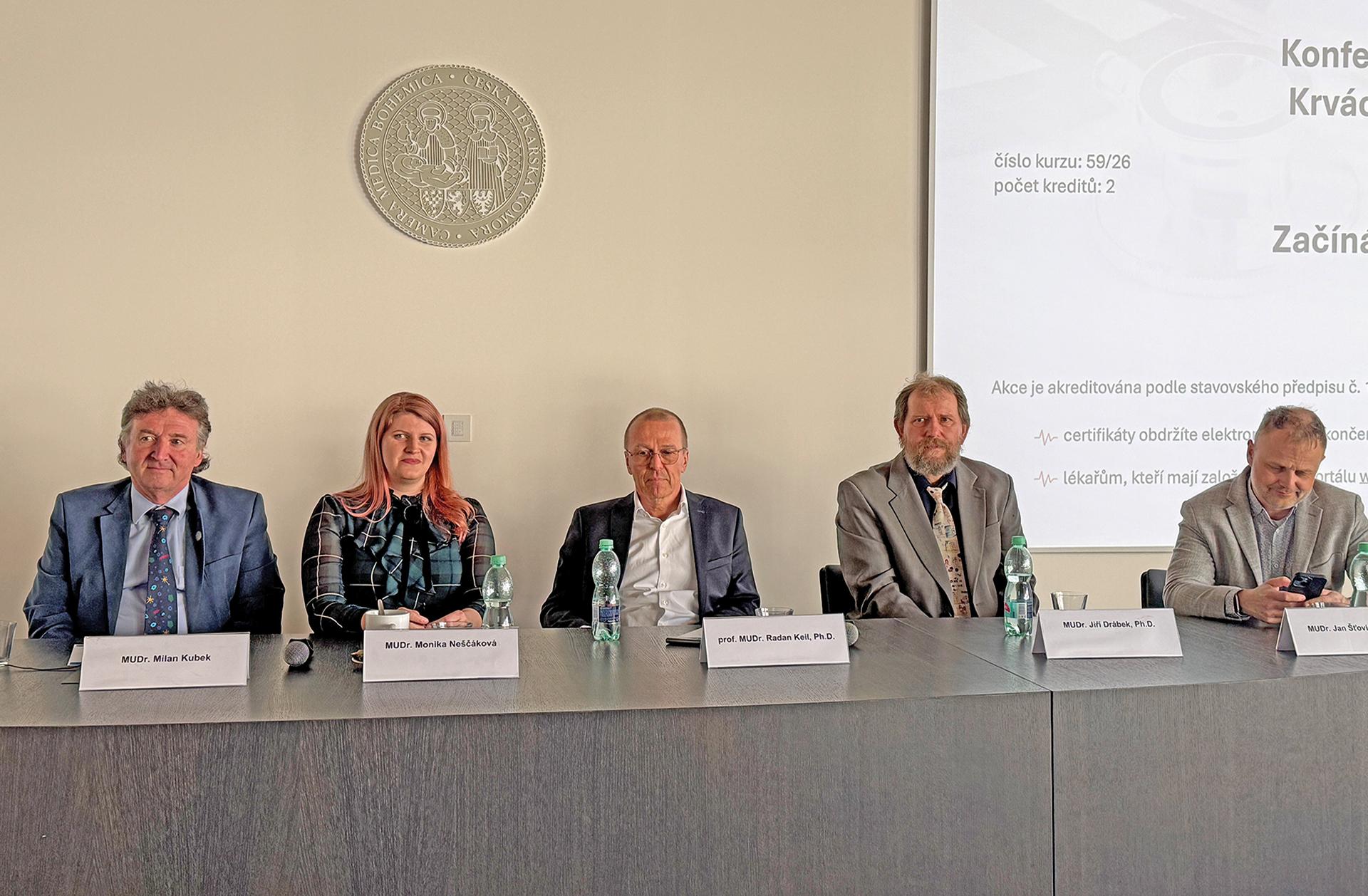 Od vředu po nejasné krvácení: jak dnes postupovat u krvácení do gastrointestinálního traktu?