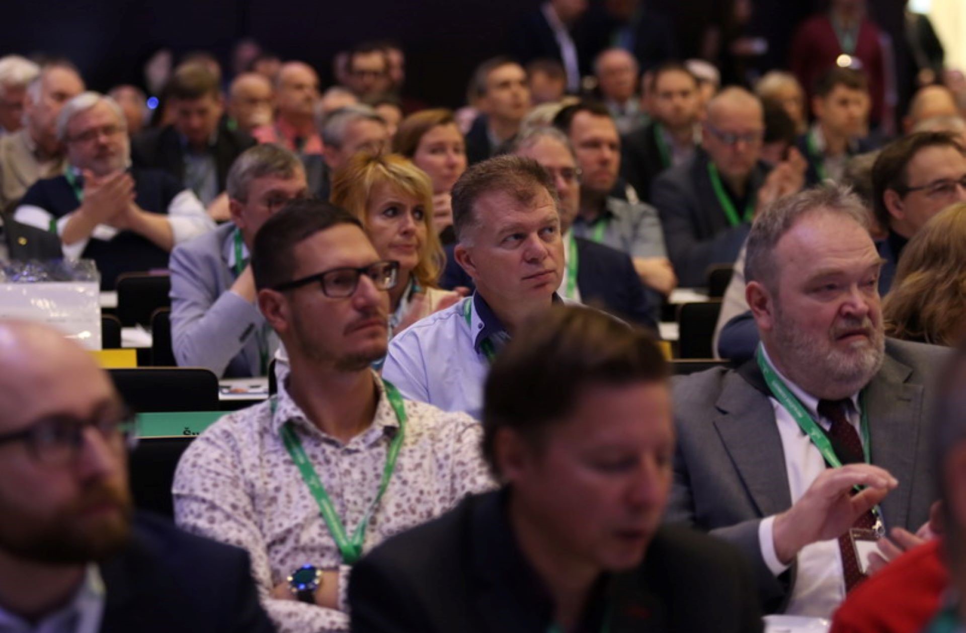 Sdílení kompetencí ano, převod ne