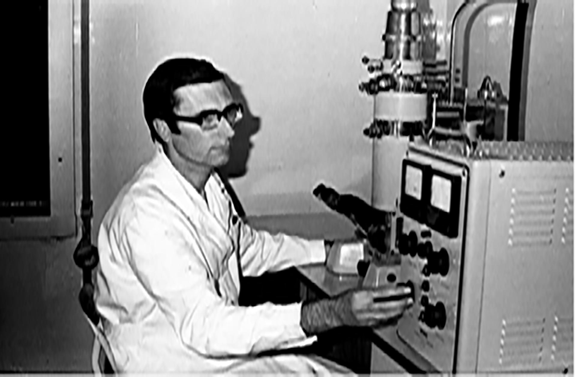 Zemřel prim. MUDr. Ladislav Peychl, CSc.