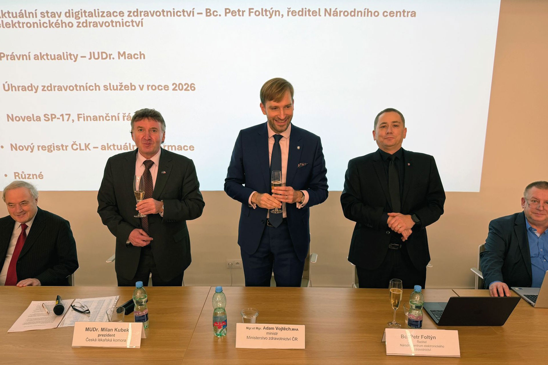Porady předsedů OS ČLK se zúčastnil i nový ministr zdravotnictví Adam Vojtěch