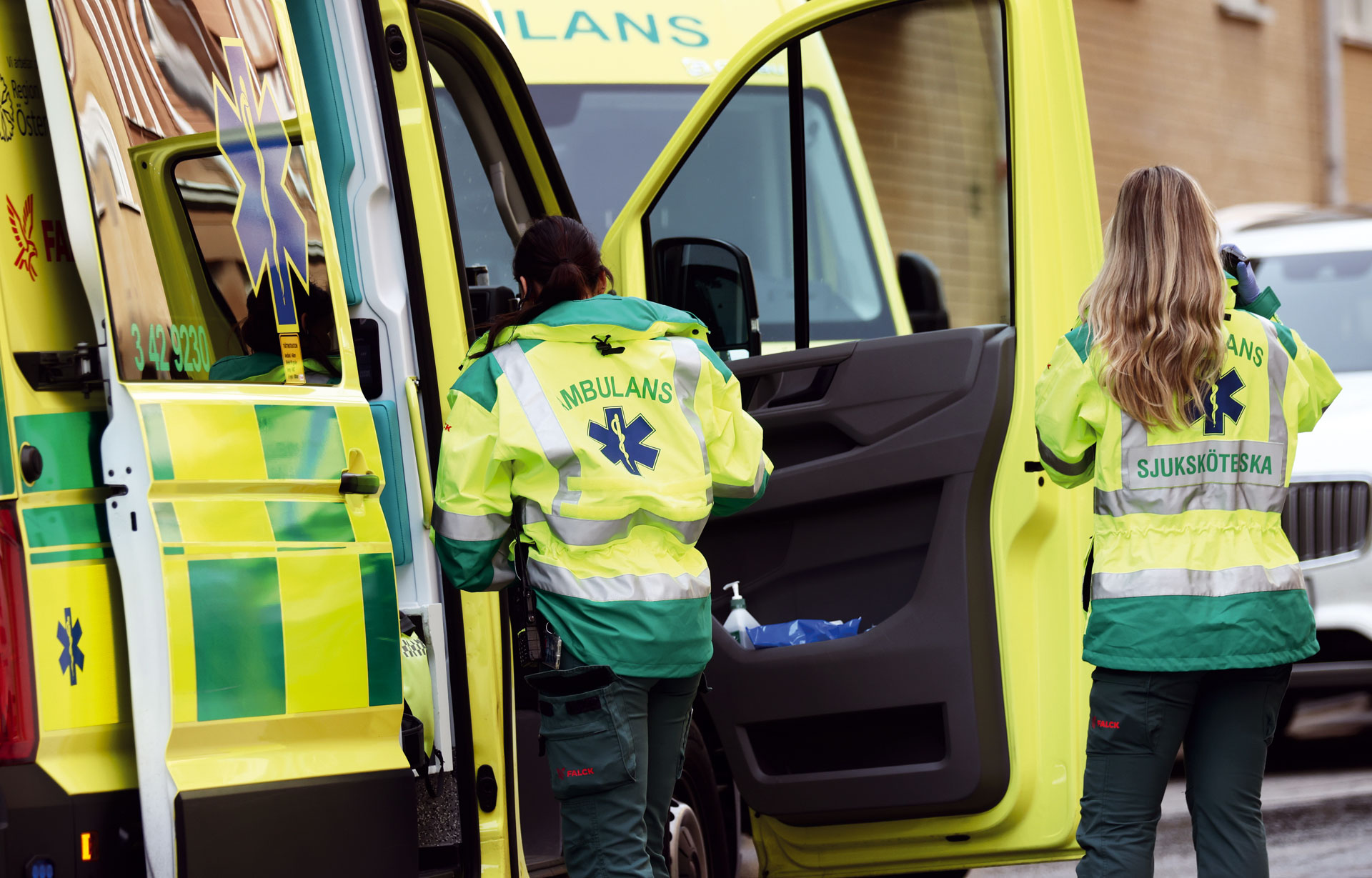 Další zahraniční názory na kompetence